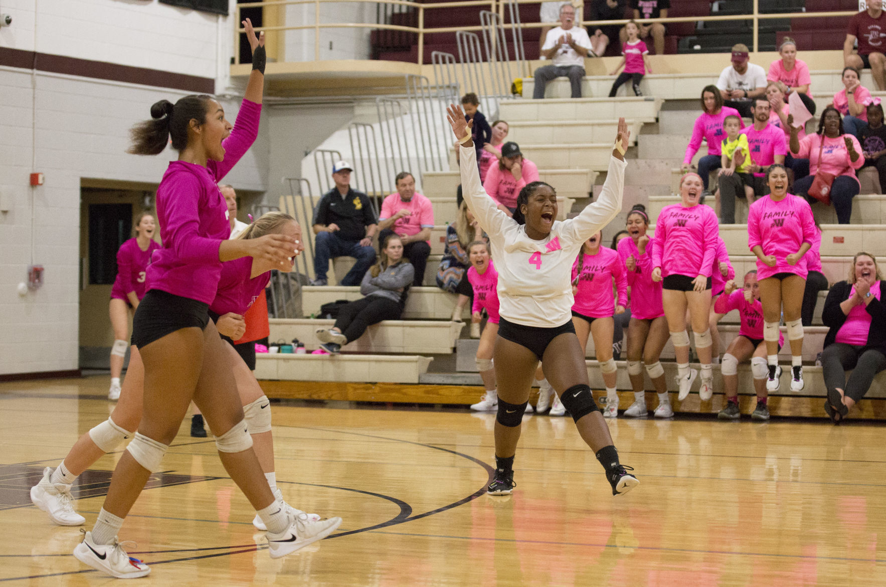100119kw-west-volleyball-04